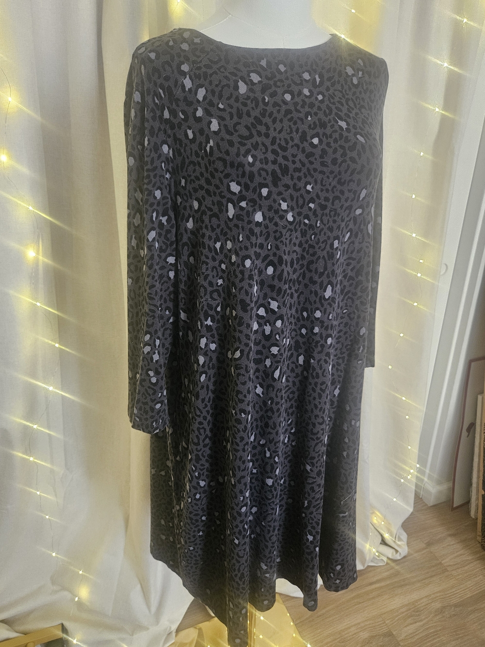 Black Leopard Print Dress With Pockets